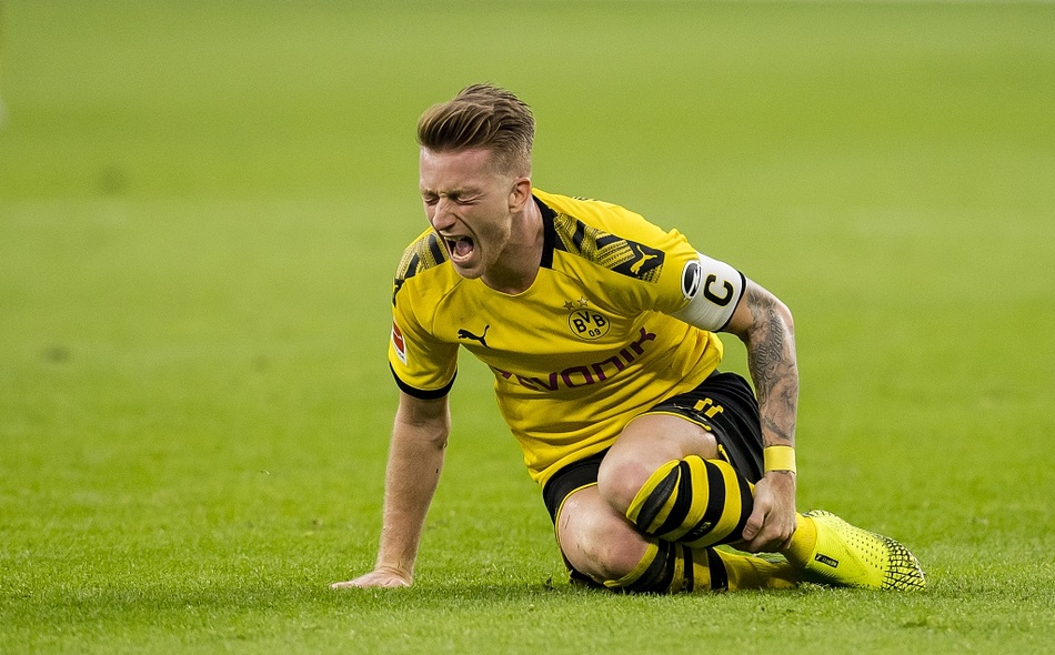 里程碑夜！上海申花豪取连胜，德国杯集结日刷纪录，管理层满意，资深球员宣示担当的简单介绍